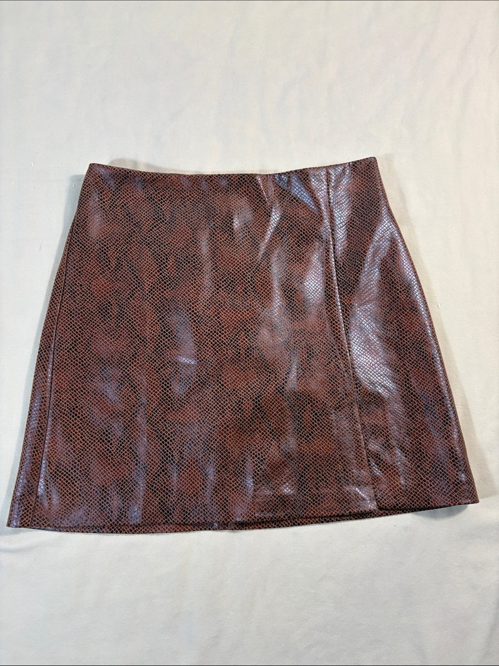 House of Harlow 1960 Brown Faux Leather Snake-Print Mini Skirt